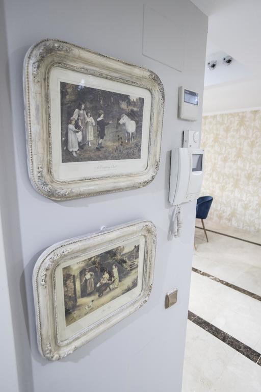 Appartamento Tu Hogar En Chamberi Madrid Esterno foto