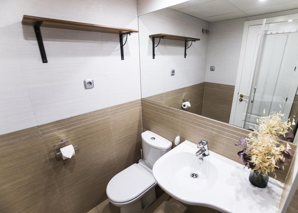 Appartamento Tu Hogar En Chamberi Madrid Esterno foto